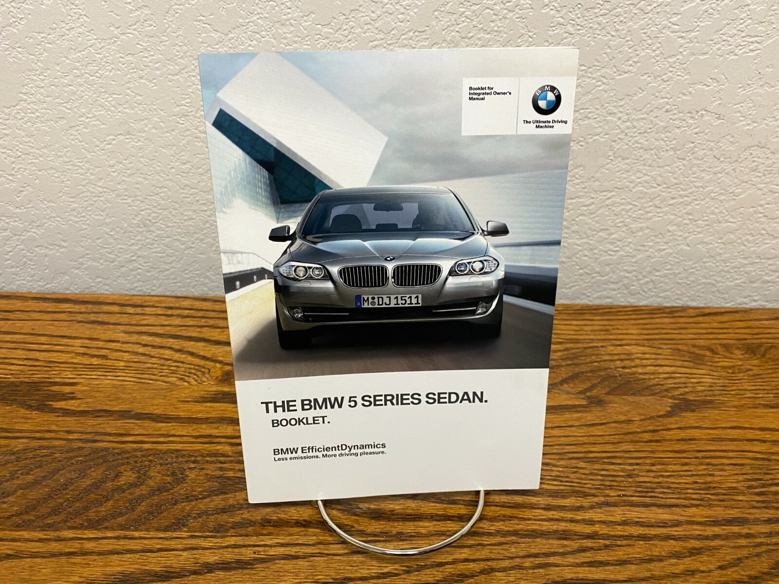 2013 BMW 5-Series Integrated Sedan 528i 535i 550i Owner's Manual w/ Navigation