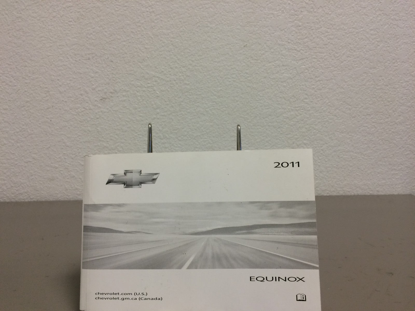 2011 Chevrolet Equinox Genuine OEM Owner's Manual Set w/Bonus Key FOB