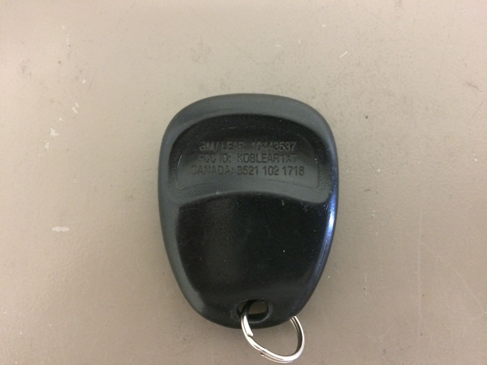 2005 Chevrolet Chevy Monte Carlo Genuine OEM Owner's Manual w/Bonus Key FOB