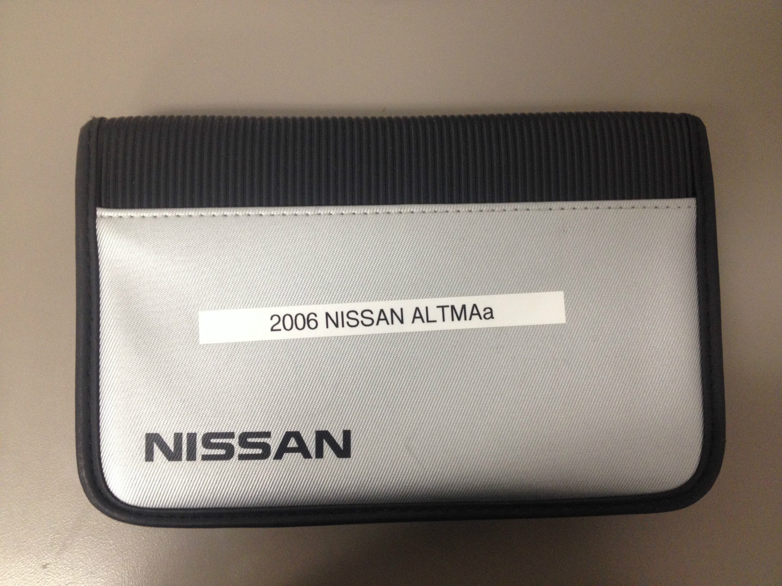 2006 Nissan Altima Genuine OEM Owner's Manual Set with Case--Fast Free Shipping