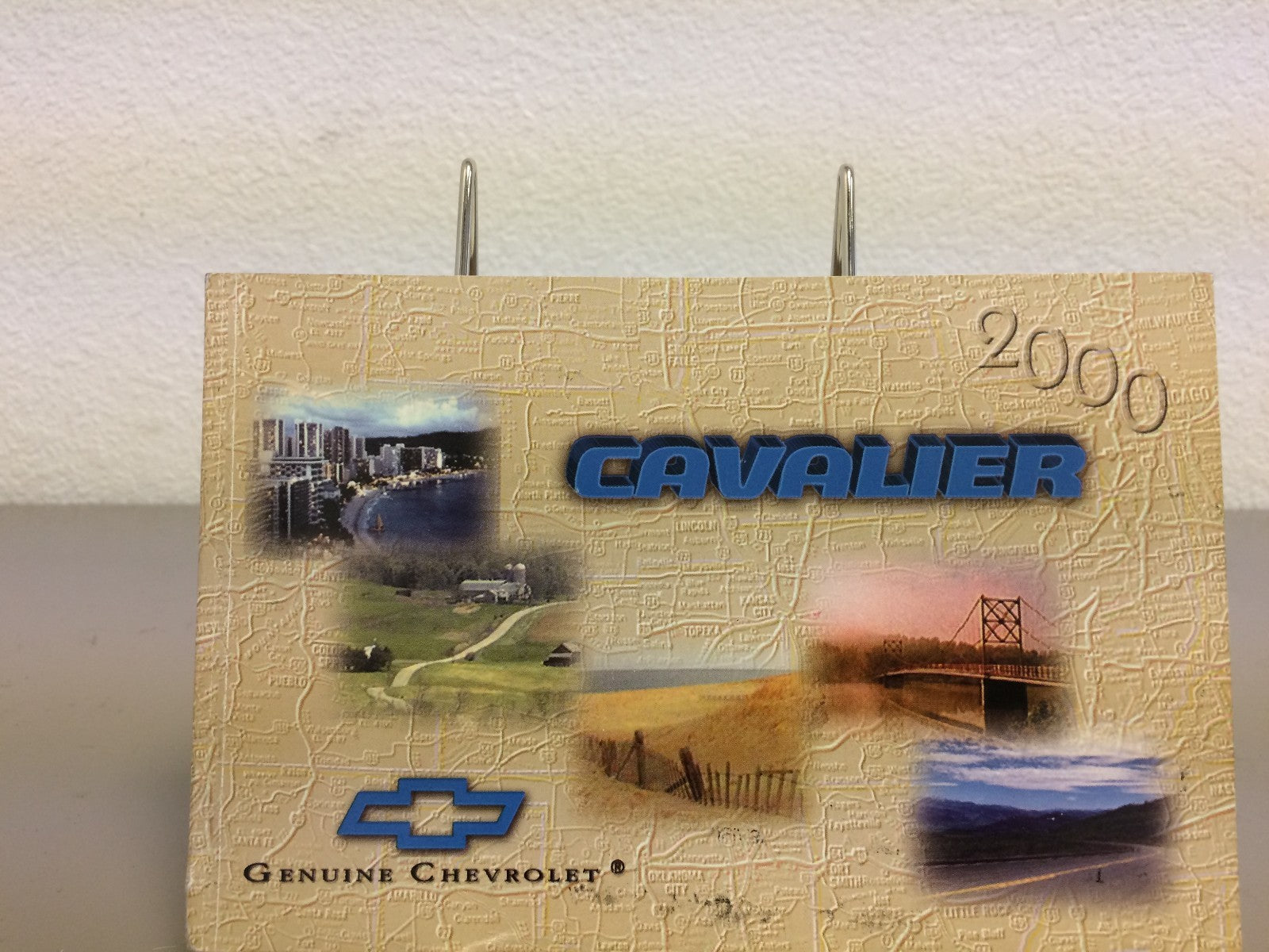 2000 Chevrolet Chevy Cavalier Genuine OEM Owner's Manual Set w/Case