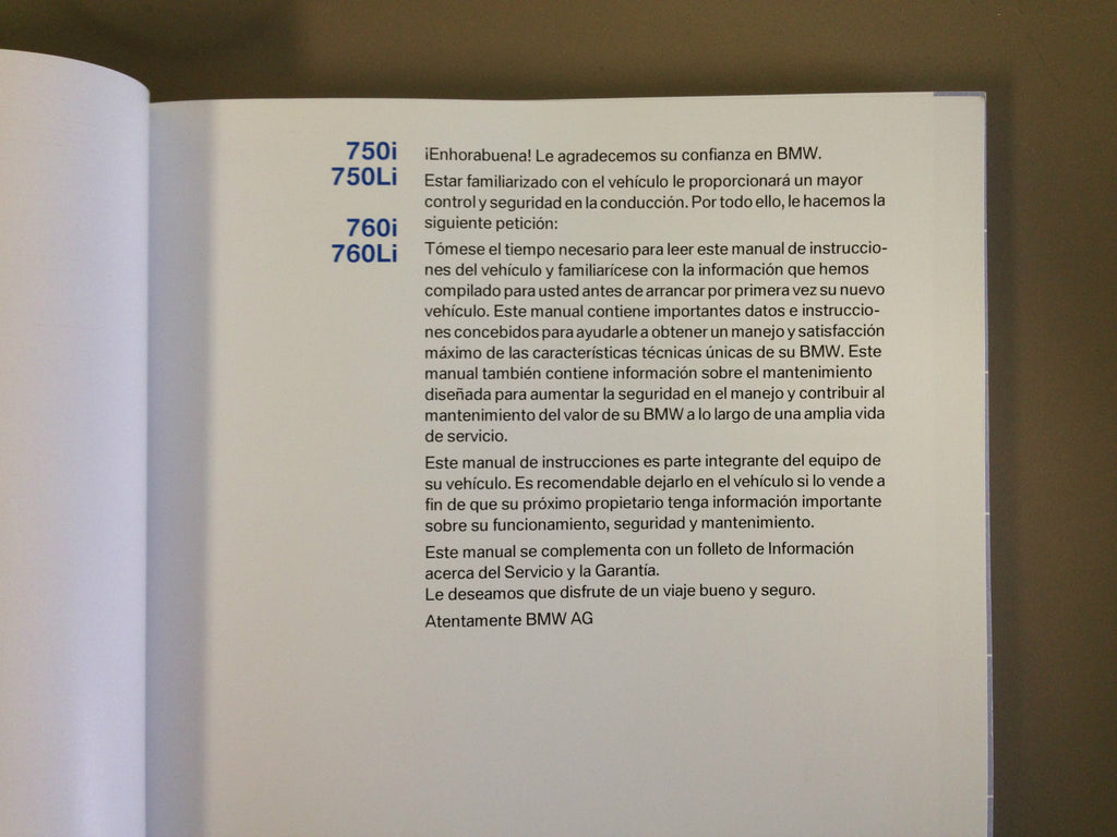 *RARE* 2006 BMW 7 Series OEM Owner's Manual in Spanish - Manual de instrucciones