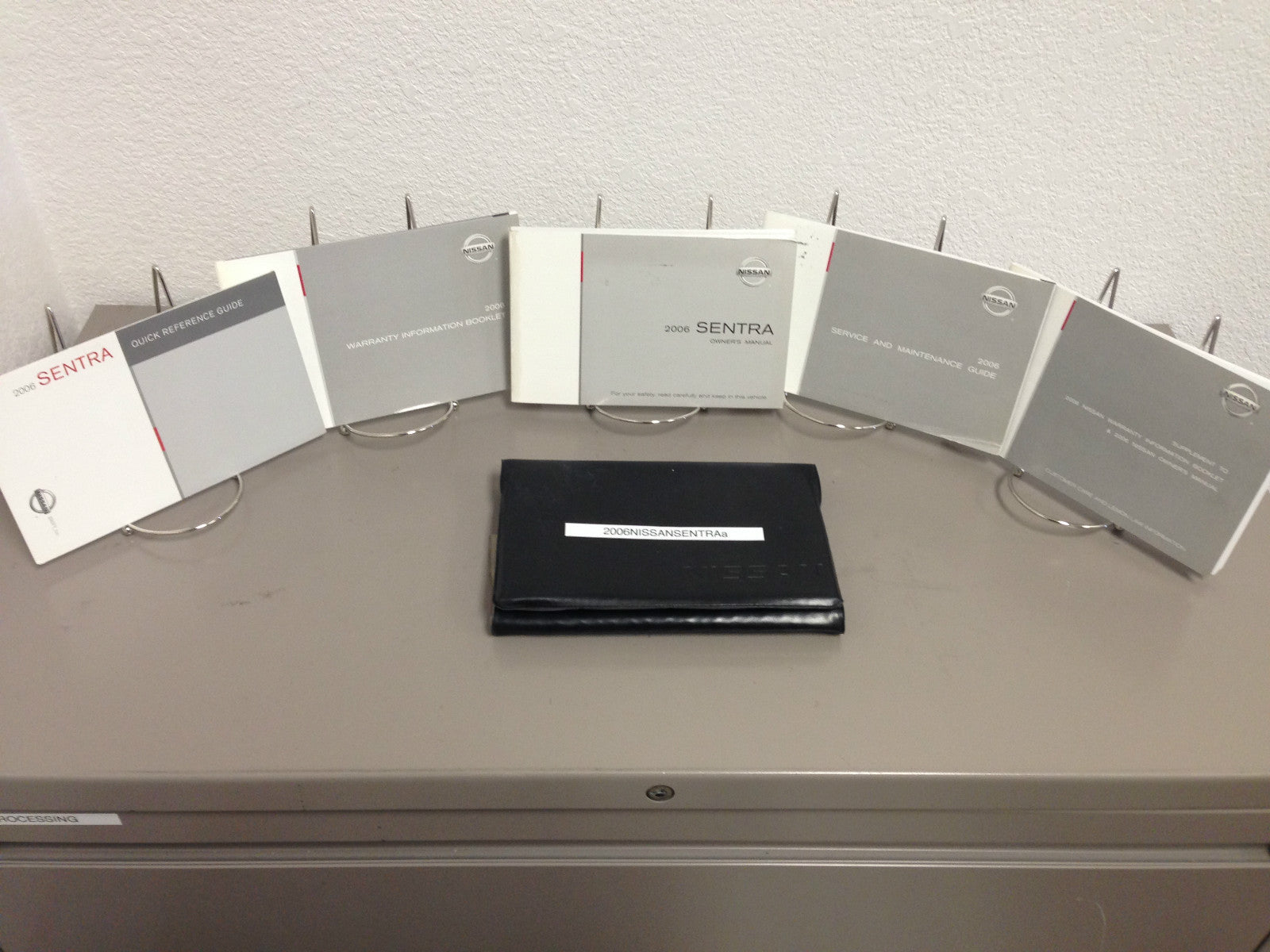 2006 Nissan Sentra OEM Owner's Manual Set with Case - Free Shipping