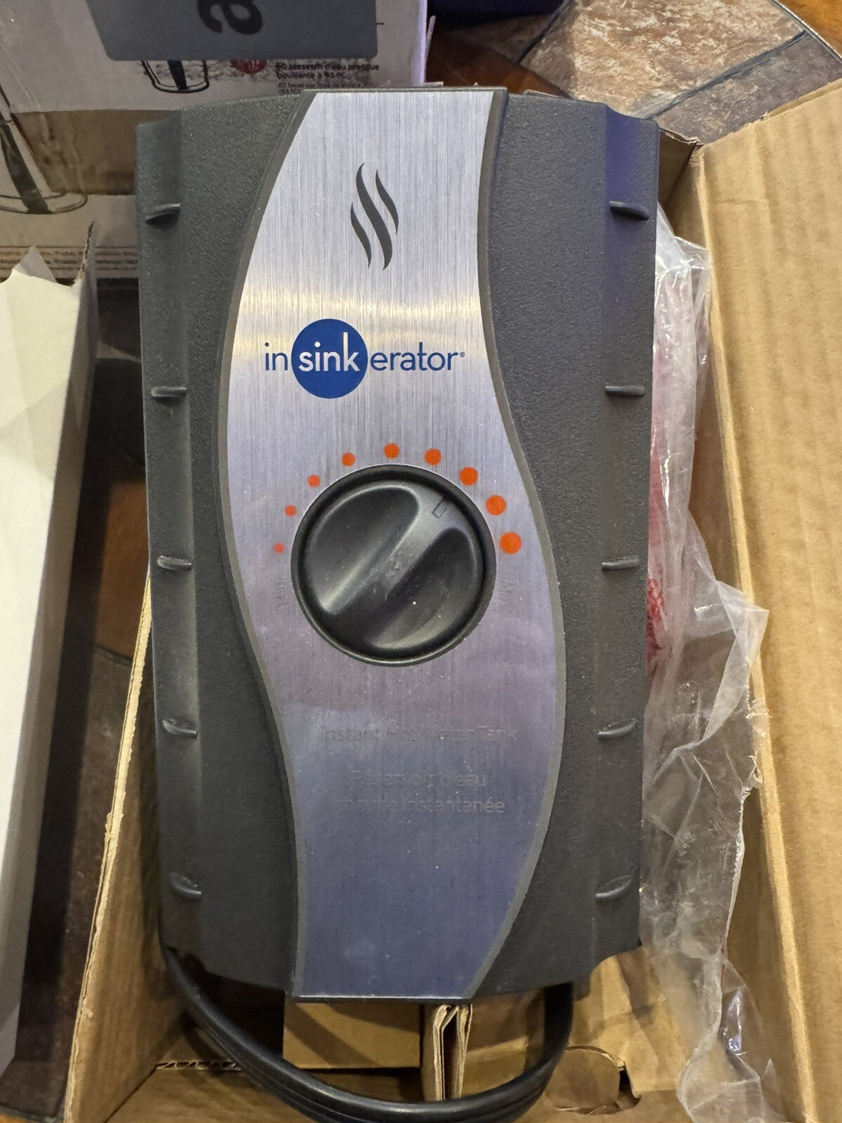 InSinkErator View Instant Hot & Cold Water Dispenser System, HC-View-C—Open Box