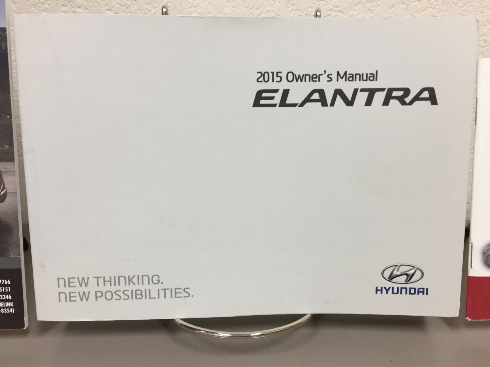 2015 Hyundai Elantra Sedan Genuine OEM Owner's Manual Set w/Case & Bonus Key FOB