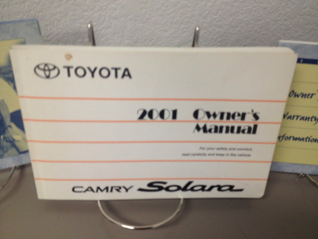 2001 Toyota Camry OEM Owner's Manual w/ Supplements and Case - Free Shipping