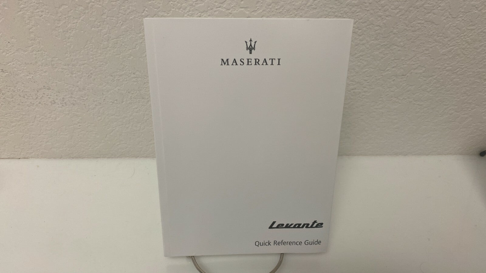 2020 Maserati Levante Genuine OEM Owner's Manual w/Logo Case and Free Shipping!!