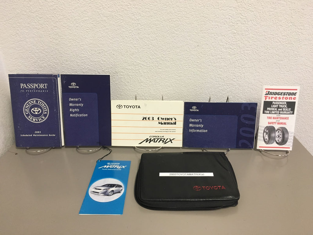 2003 Toyota Matrix Genuine OEM Owner's Manual Set w/Toyota Case-Free Shipping