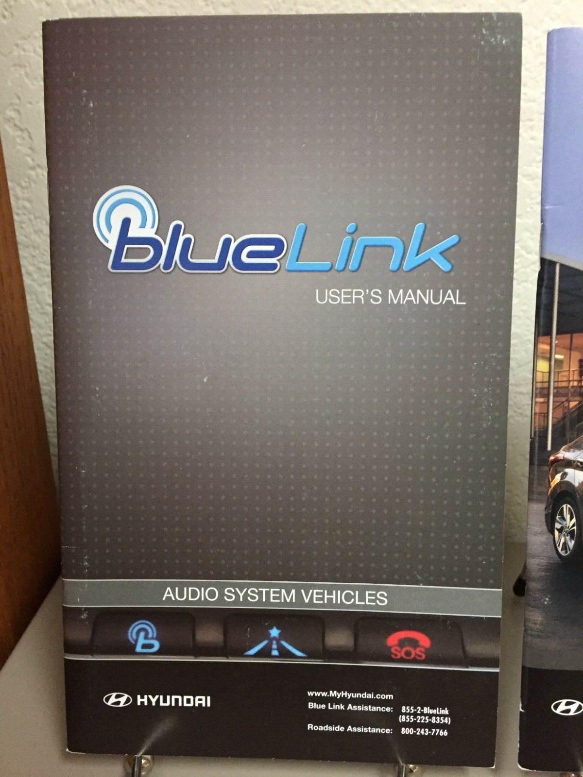 2015 Hyundai Elantra Sedan Genuine OEM Owner's Manual Set w/Case & Bonus Key FOB