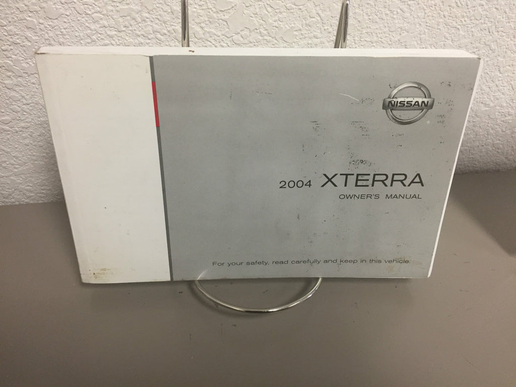 2004 NISSAN XTERRA Genuine OEM Owner's Manual with Case Fast Free Shipping