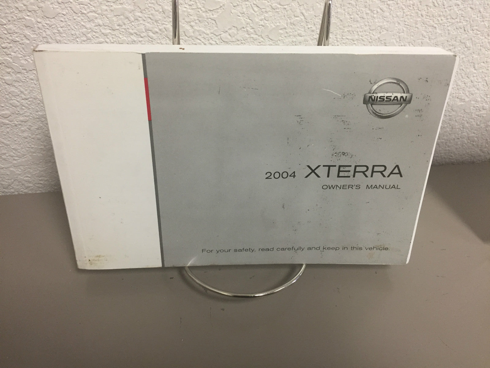 2004 NISSAN XTERRA Genuine OEM Owner's Manual with Case Fast Free Shipping