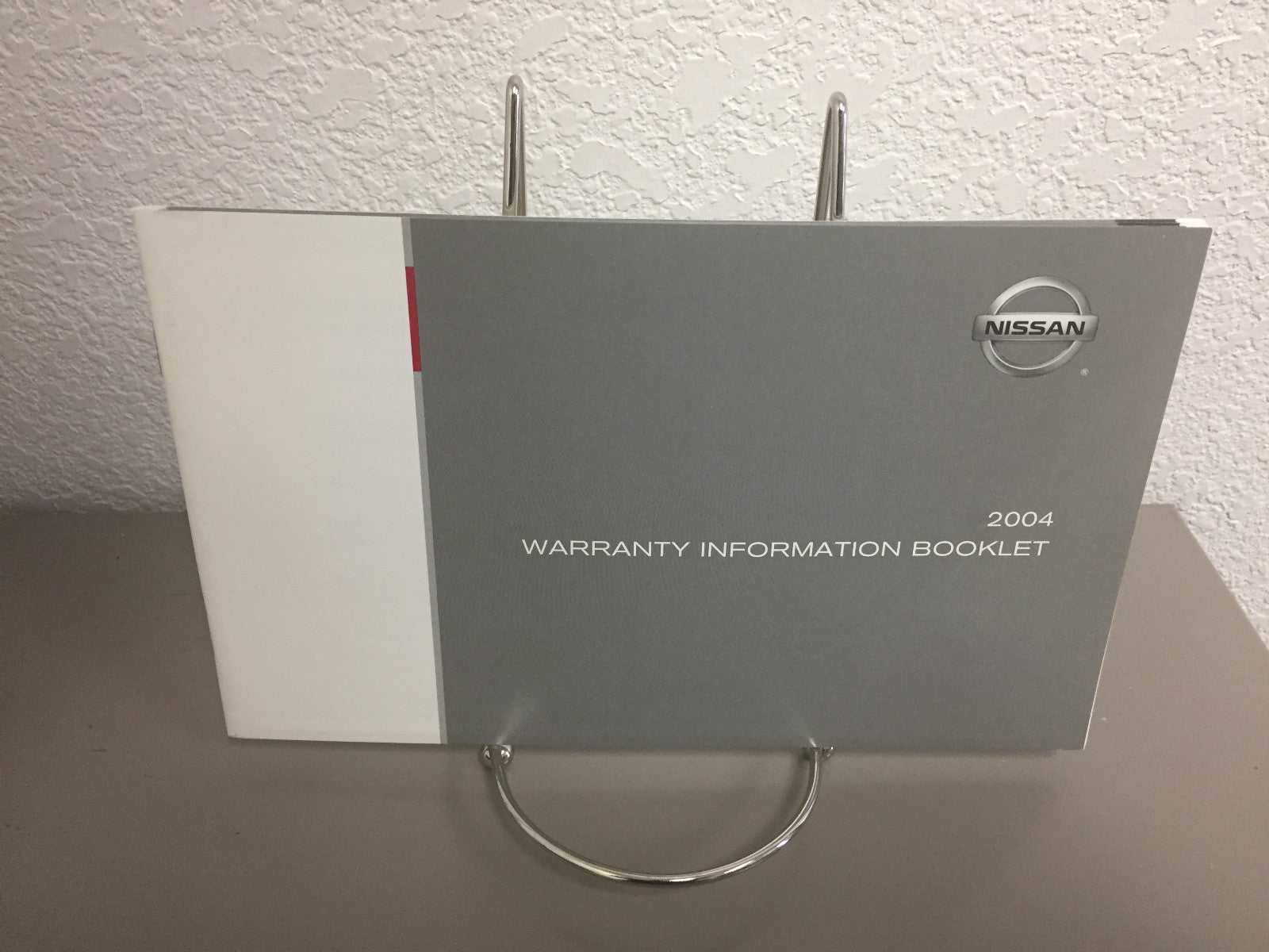 2004 NISSAN XTERRA Genuine OEM Owner's Manual with Case Fast Free Shipping