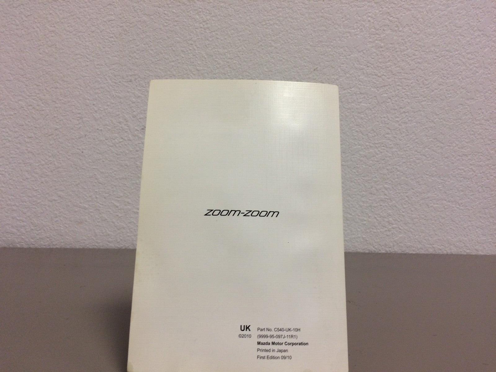 2011 Mazda 3 Genuine OEM Owner's Manual Set w/ Mazda Case-Free Shipping!!!!!!!!!