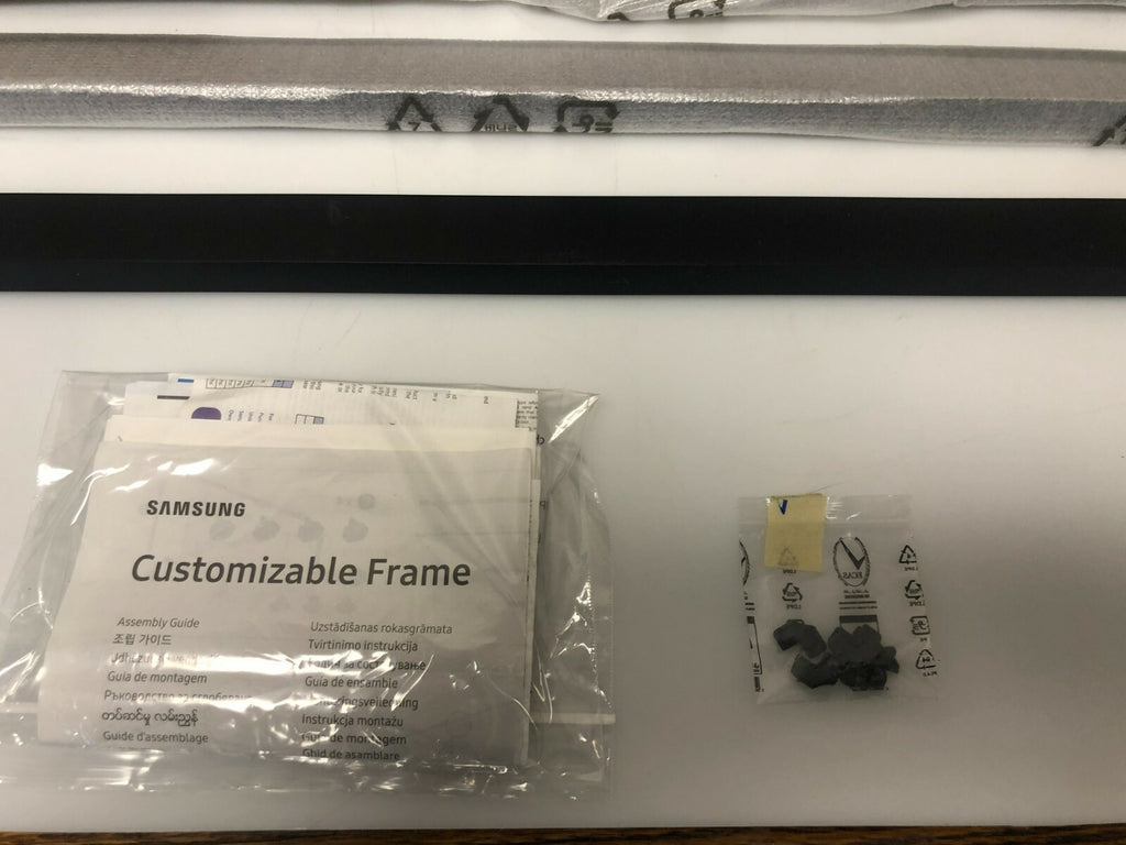 Samsung 48" The Frame Customizable Bezel--New Old Stock