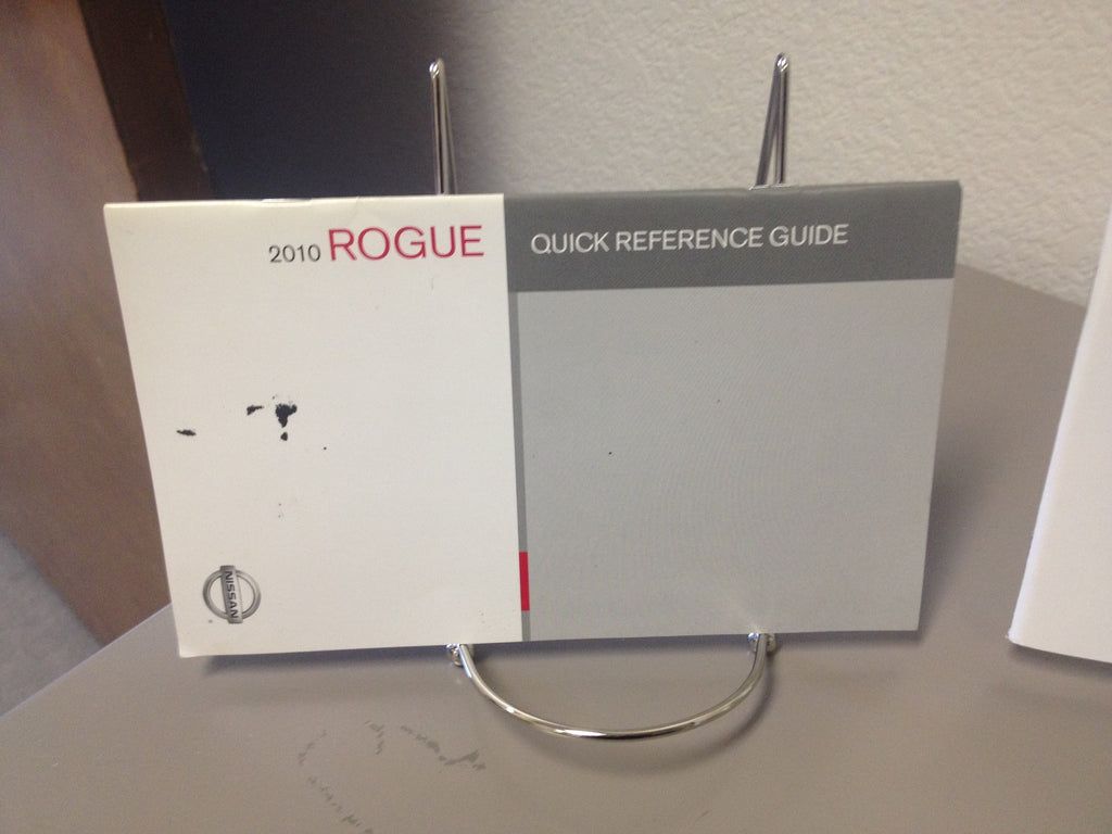 2010 Nissan Rogue Genuine OEM Owner's Manual Set w/Nissan Case--Free Shipping!!!