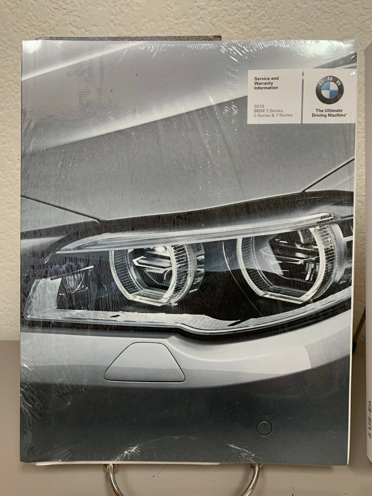 2016 BMW 5-Series Genuine OEM Owner's Manual Set w/BMW Case & Navigation Manual