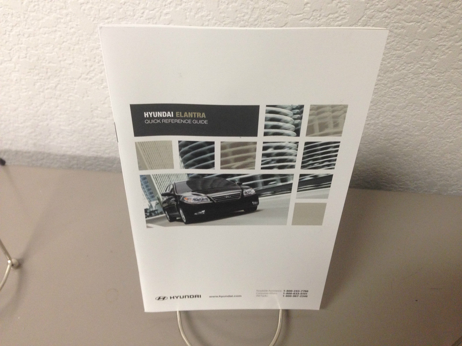 2010 Hyundai Elantra Sedan Genuine OEM Owner's Manual Set w/Case--Free Shipping!