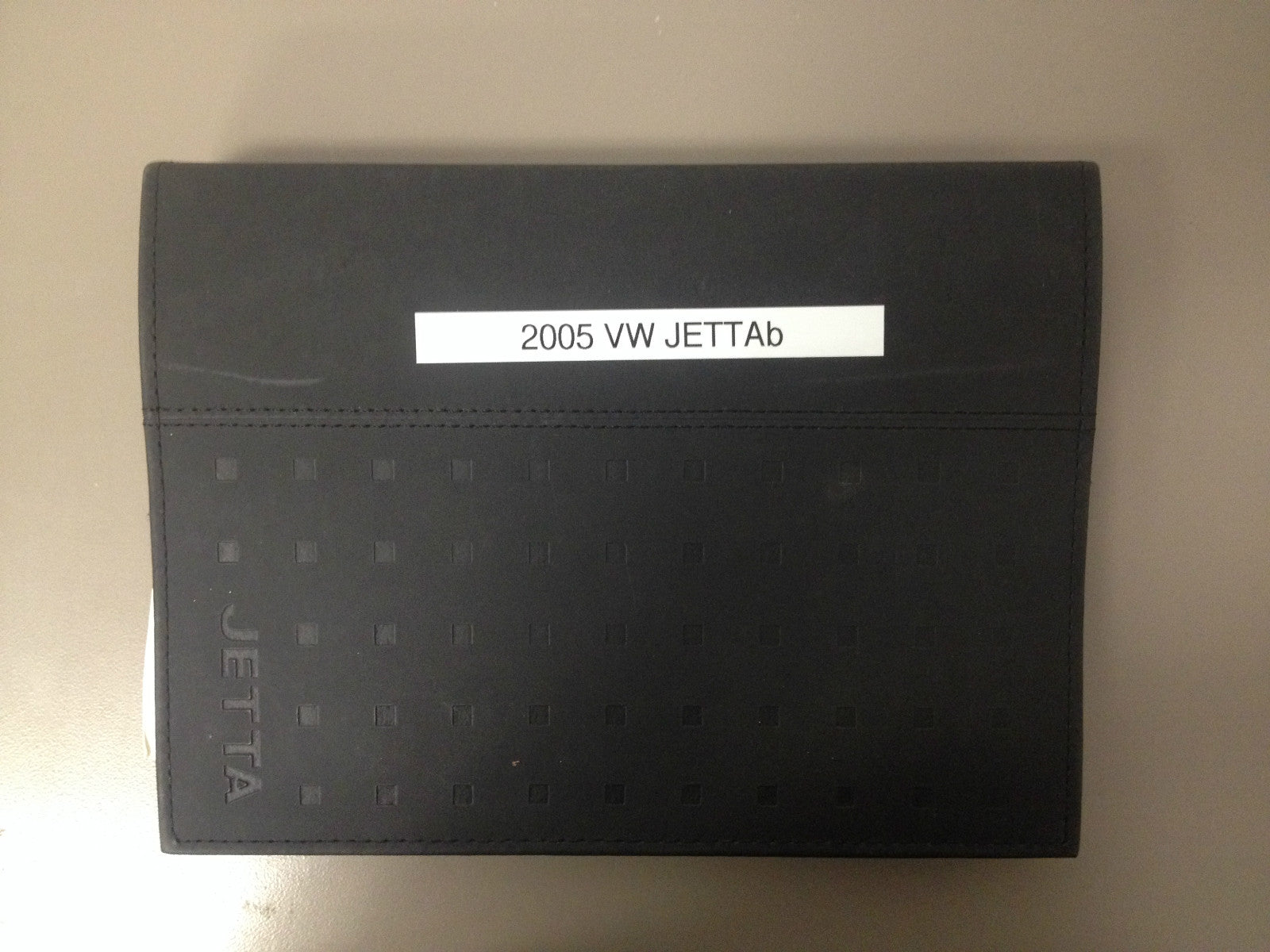 2005 VW Jetta Genuine OEM Owner's Manual