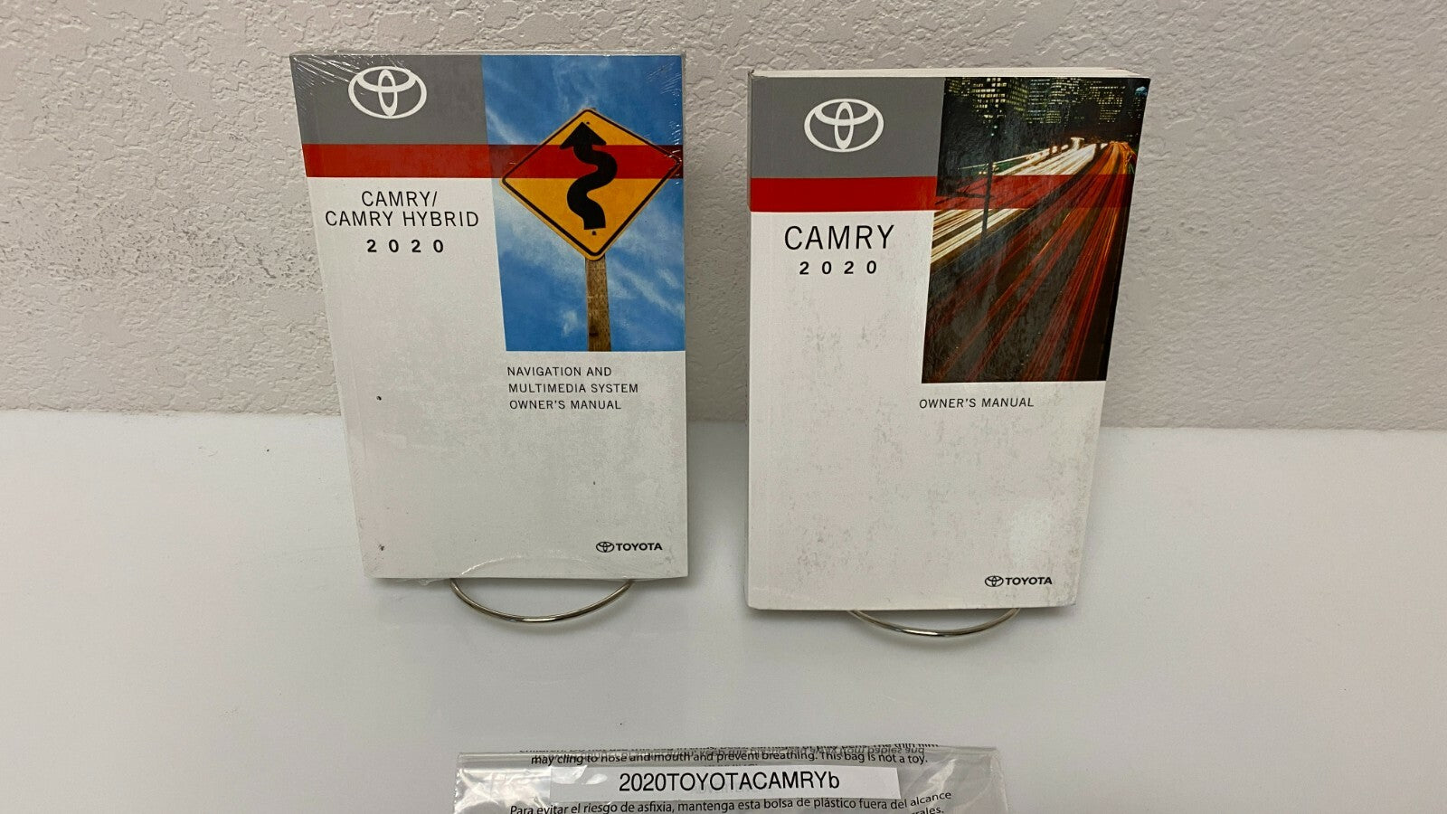 2020 Toyota Camry Genuine OEM Owner's Manual w/Navigation Manual