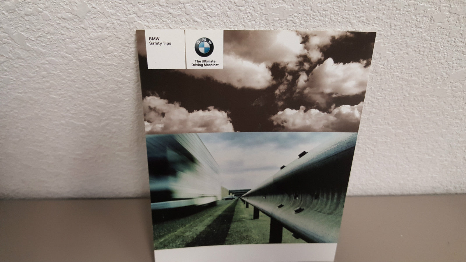 2005 BMW 5-Series 525i 530i 545i 525xi 530xi Genuine OEM Owner's Manual w/Case