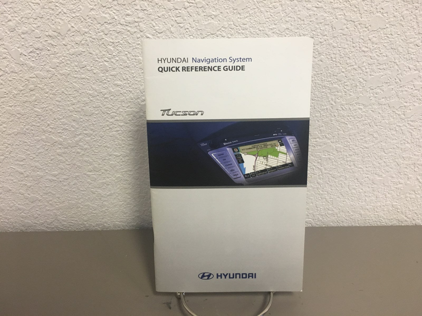 2010 Hyundai Tucson Genuine OEM Owner's Manual Set w/Hyundai Case-Free Shipping