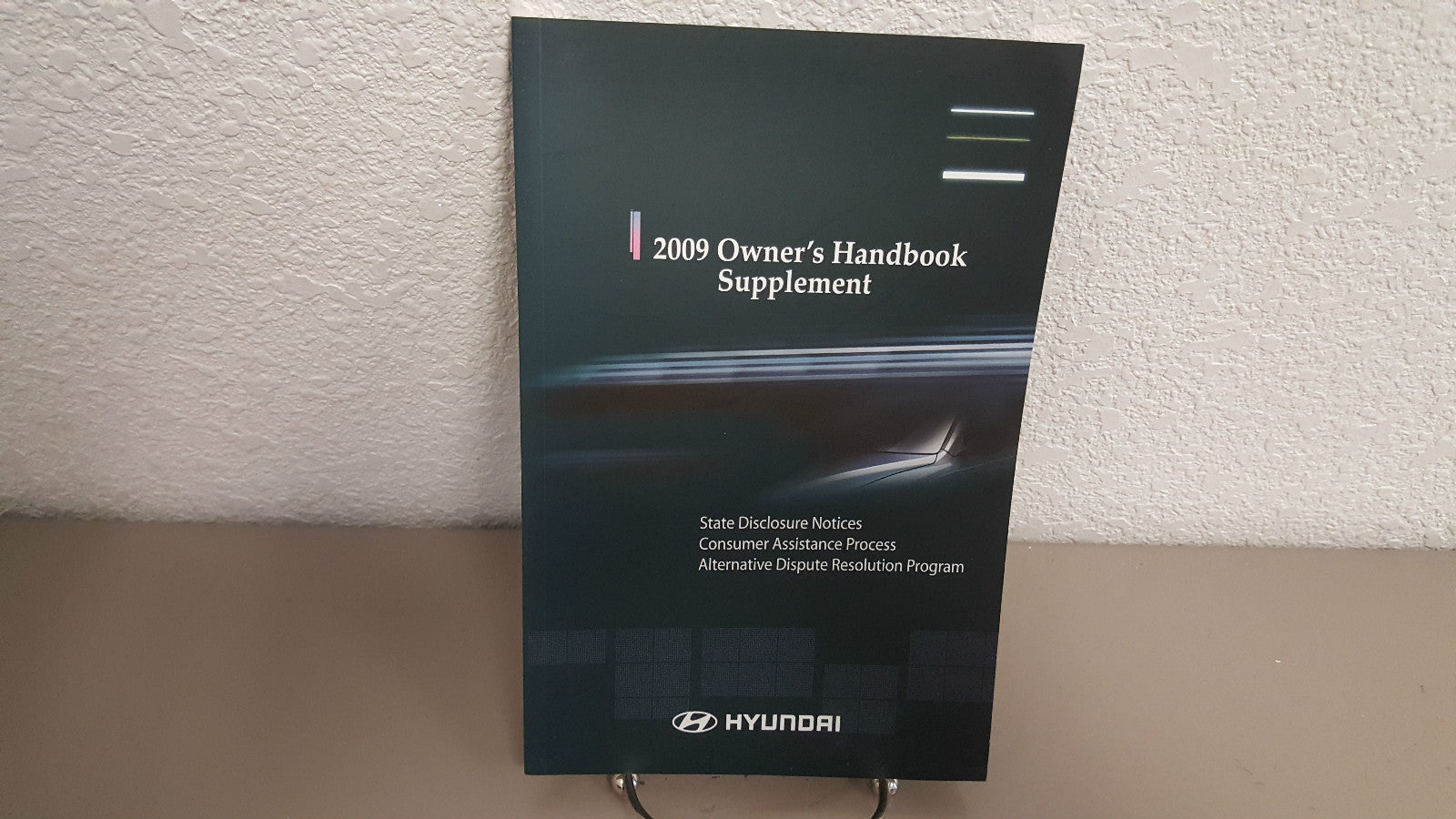 2009 Hyundai Genesis Genuine OEM Owner's Manual Set w/Leather Case-Free Shipping