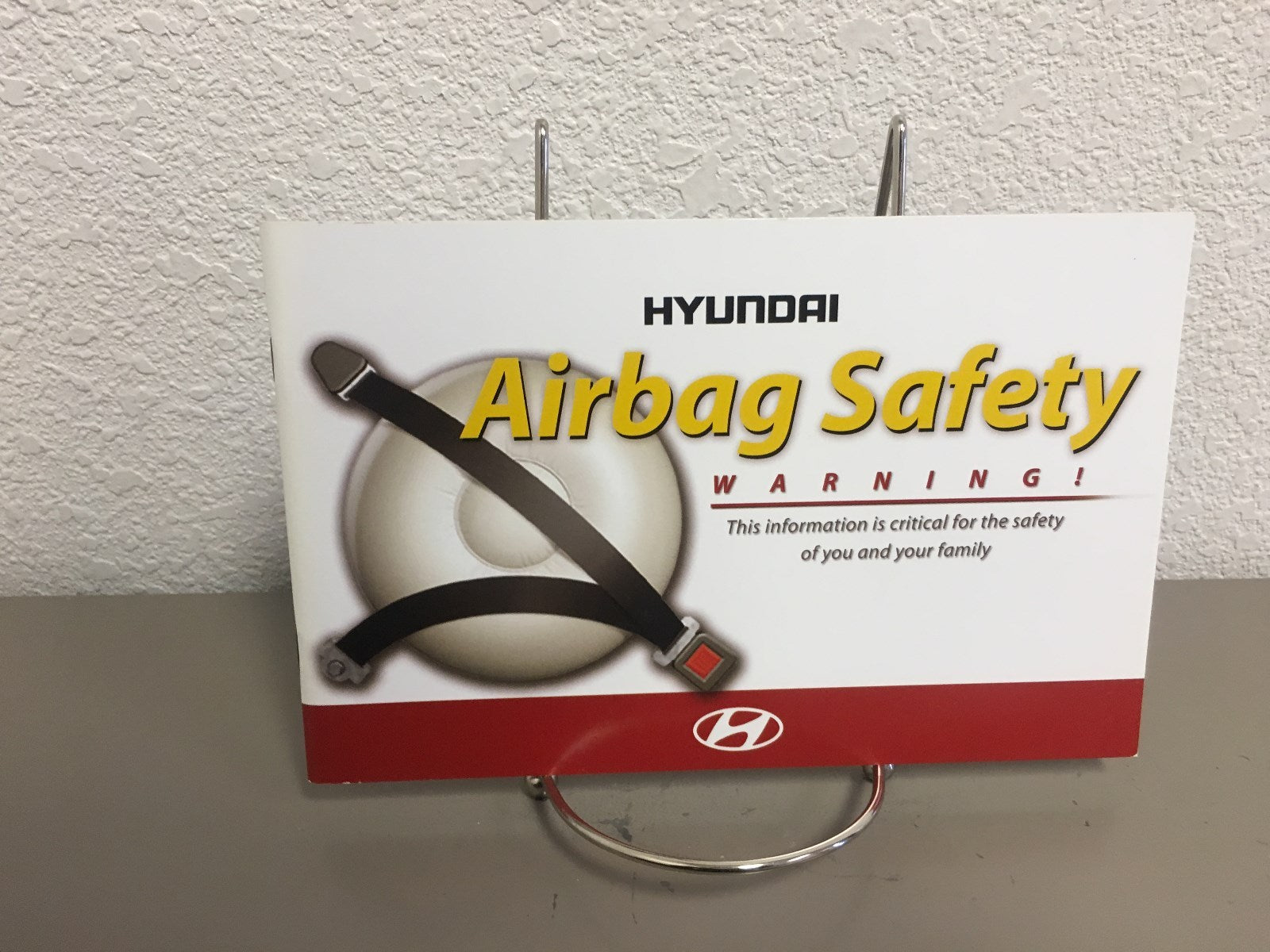 2014 Hyundai Tucson Genuine OEM Owner's Manual Set w/Case & Bonus Key FOB
