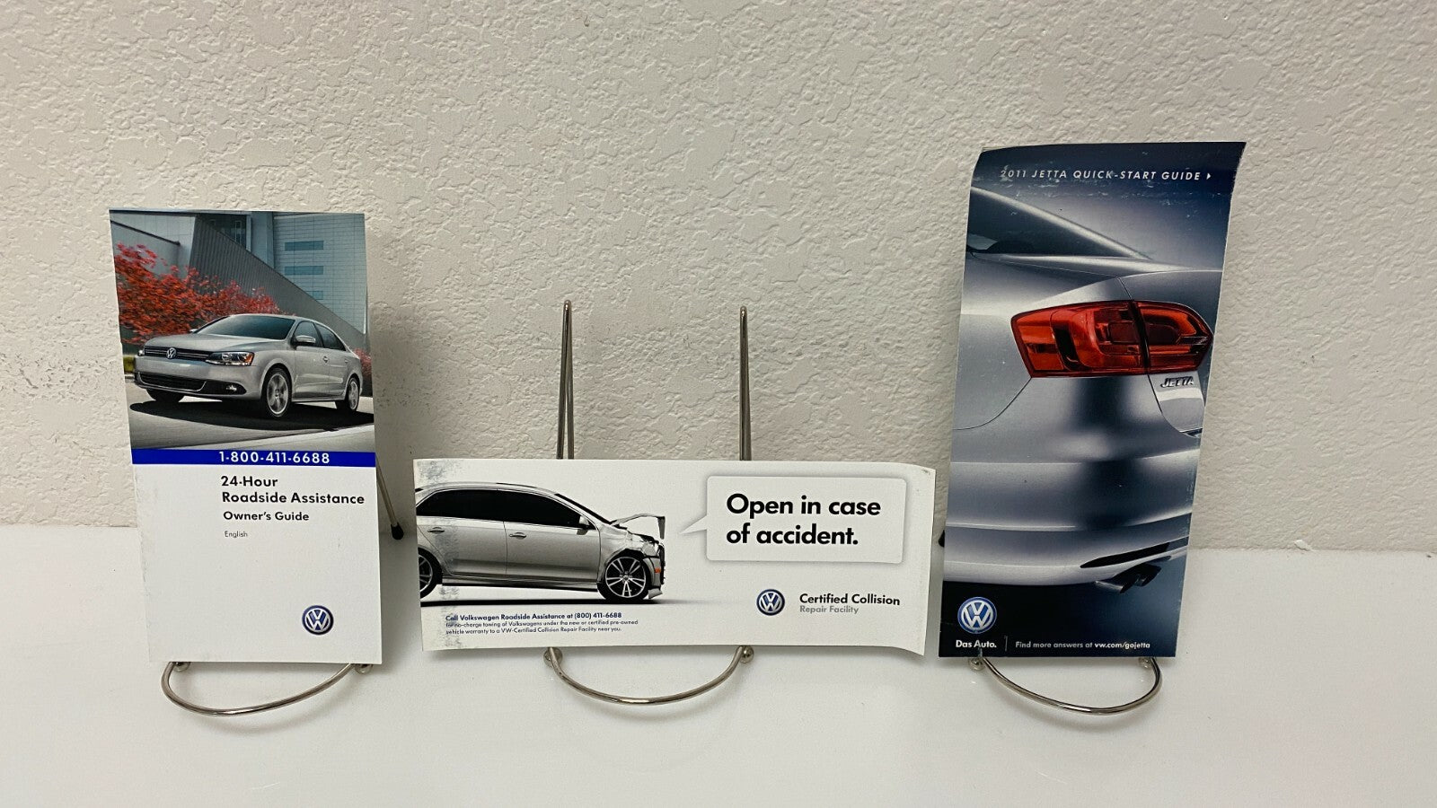 2011 Volkswagen VW Jetta Genuine OEM Owner's Manual Set w/Case Free Shipping!!!