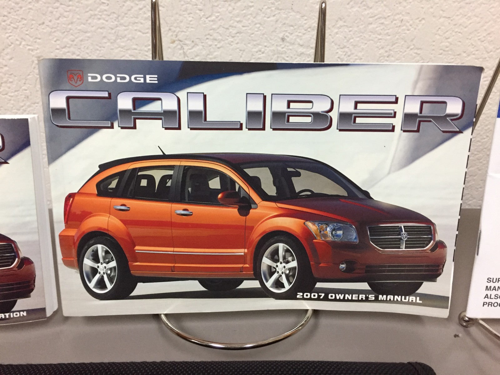 2007 Dodge Caliber Genuine OEM Owner's Manual Set w/Dodge Case--Free Shipping!!!