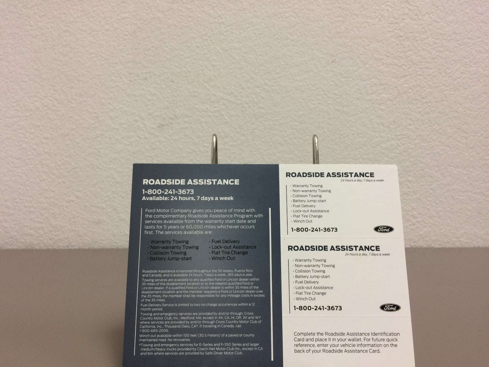 2013 Ford Escape Genuine OEM Owner's Manual w/Supplements, Case & Bonus Key FOB