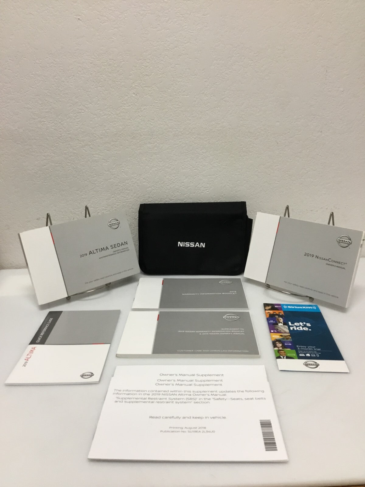 2019 Nissan Altima OEM Owner's Manual Set with Supplemental Manuals & Case