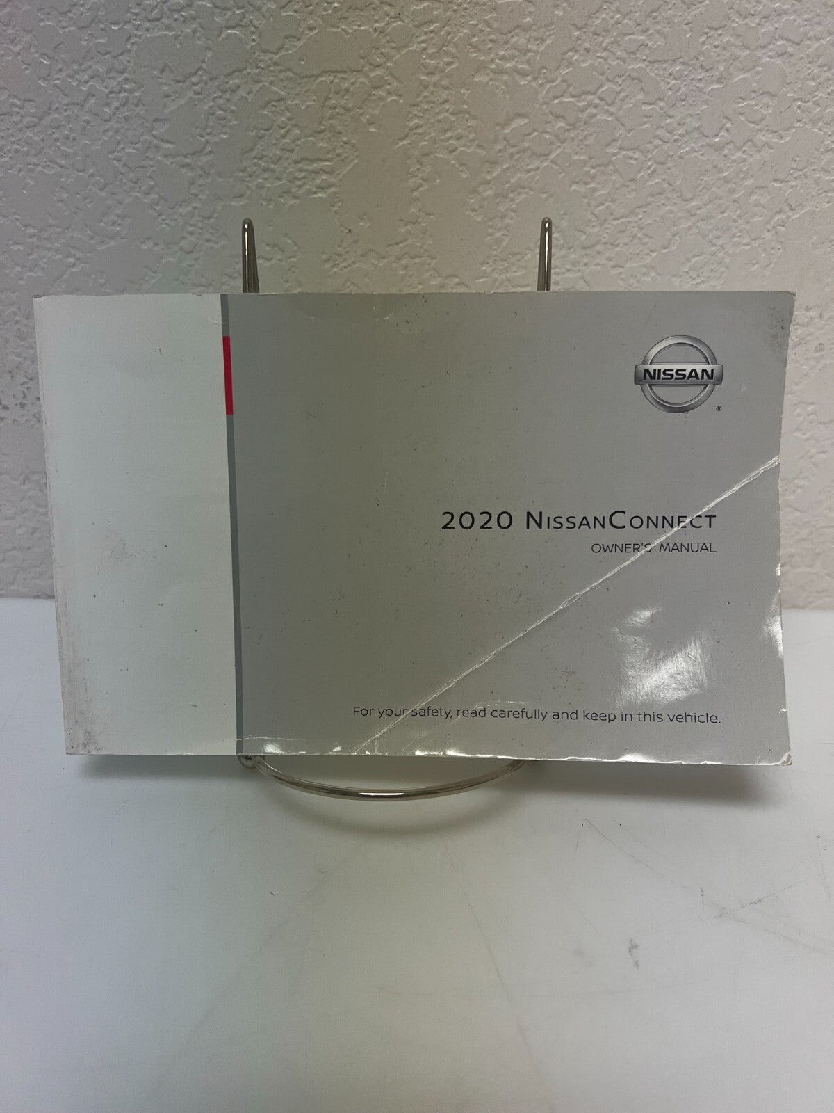 2020 Nissan Armada OEM Owner's Manual & Case with FREE SHIPPING !