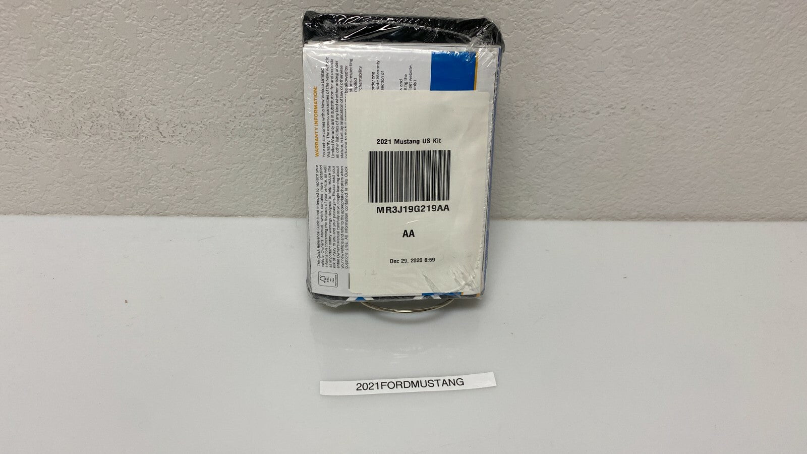 NEW STILL SEALED 2021 Ford Mustang Genuine OEM Owner's Manual Set w/Ford Case