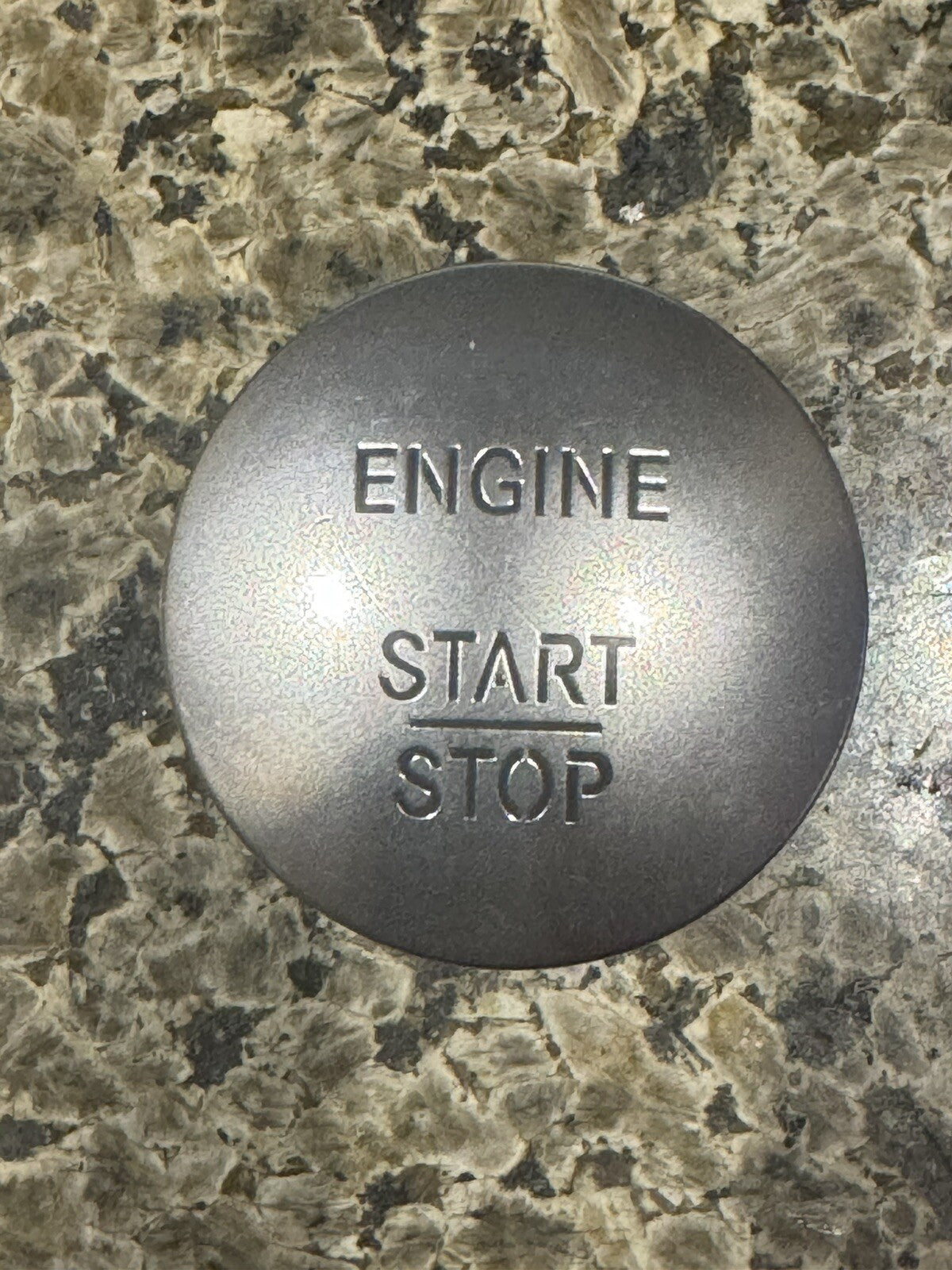GENUINE OEM MERCEDES-BENZ GO BUTTON KEYLESS ENTRY PUSH BUTTON--SET OF 2 BUTTONS