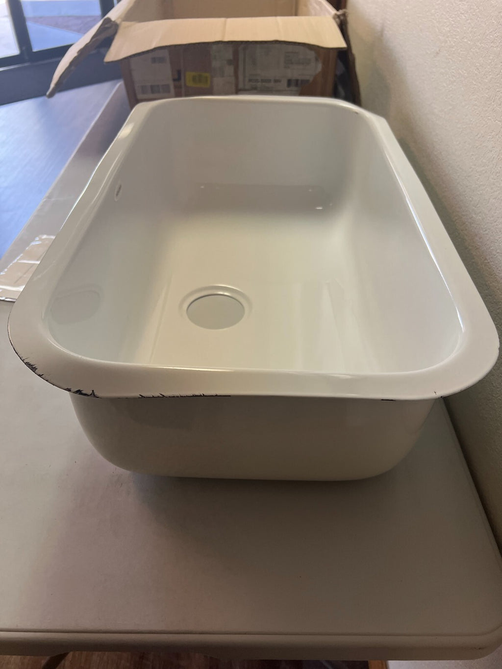 Houzer Porcela 30-9/10" Single Basin Undermount Porcelain Enameled Kitchen Sink