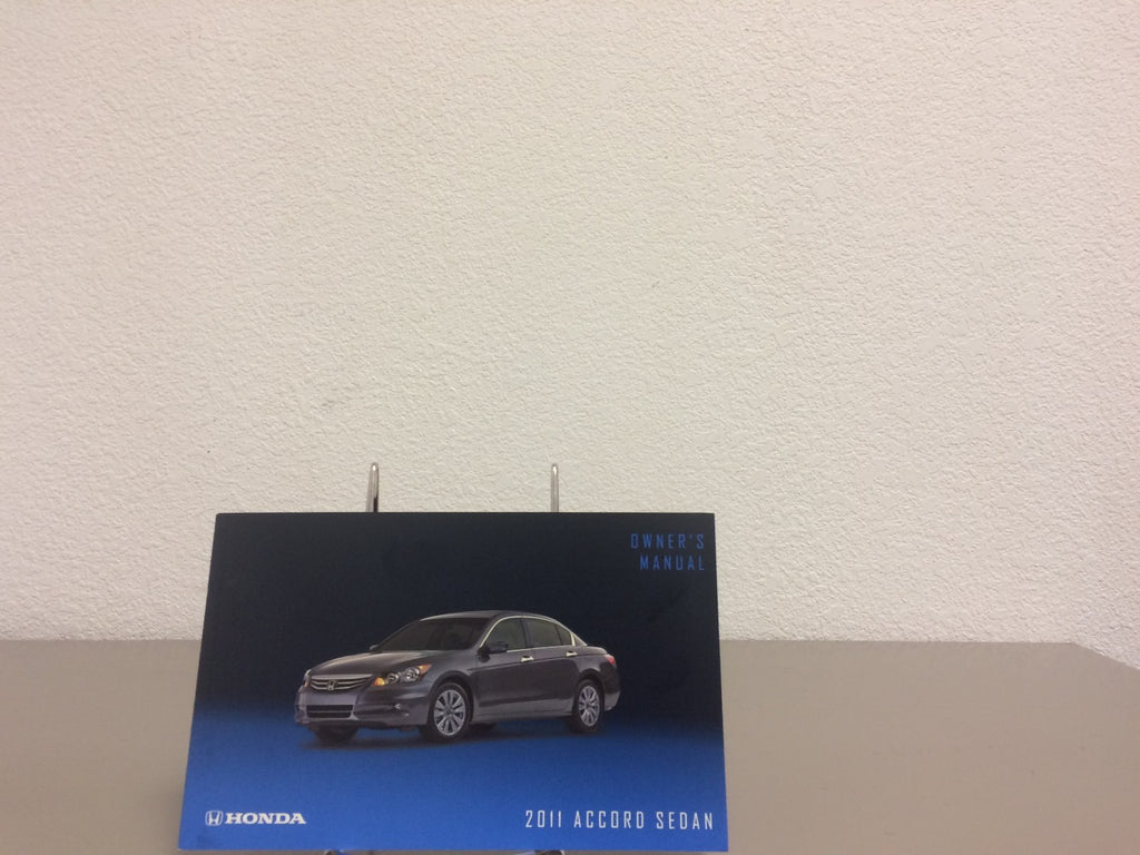 2011 Honda Accord Sedan Genuine OEM Owners Manual Set w/Case & Bonus Key FOB