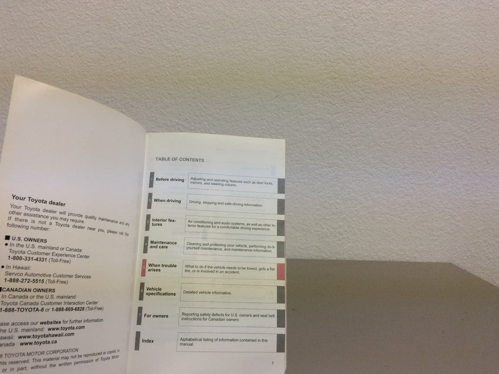 2009 Toyota Corolla Genuine OEM Owner's Manual Set w/Toyota Case-Free Shipping!!