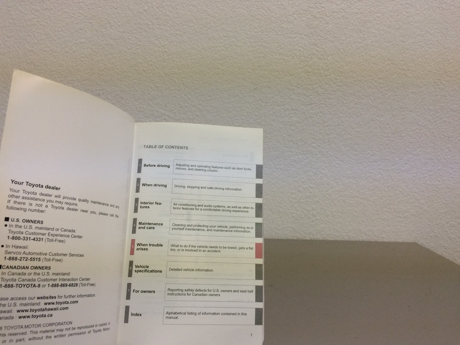2009 Toyota Corolla Genuine OEM Owner's Manual Set w/Toyota Case-Free Shipping!!