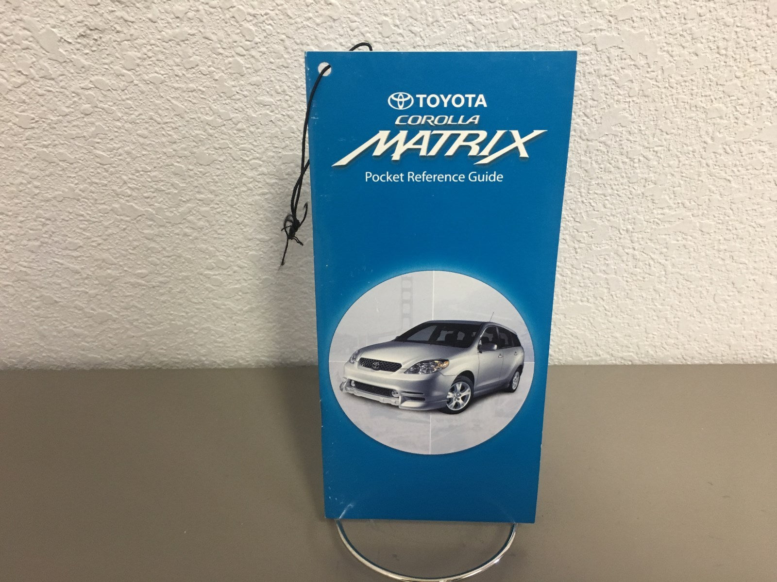 2003 Toyota Matrix Genuine OEM Owner's Manual Set w/Toyota Case-Free Shipping