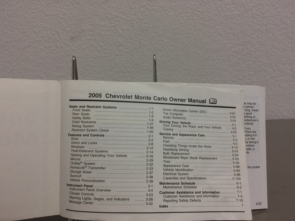 2005 Chevrolet Chevy Monte Carlo Genuine OEM Owner's Manual w/Bonus Key FOB