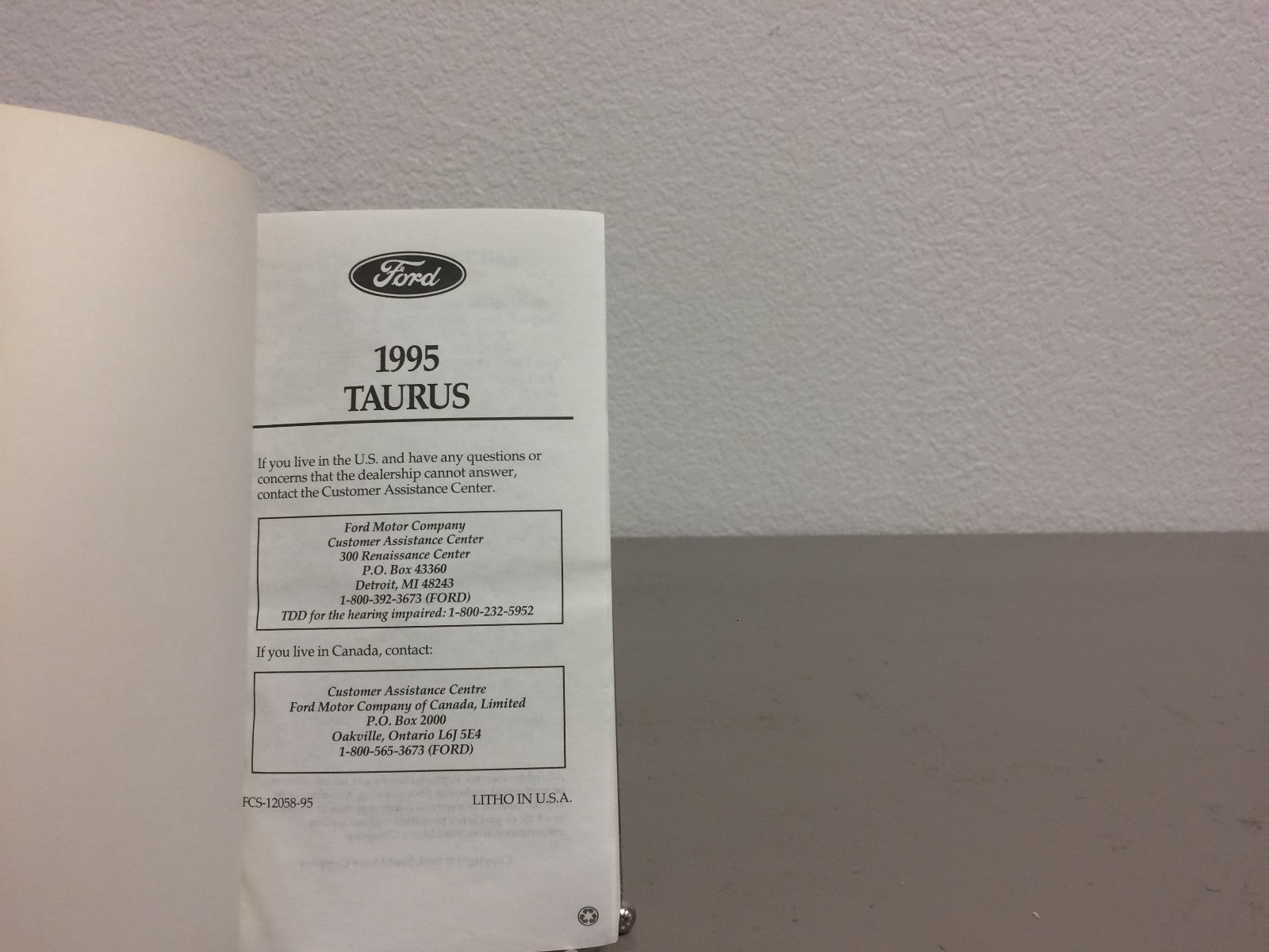 1995 Ford Taurus Genuine OEM Owner's Manual Set with Case- Free Shipping!