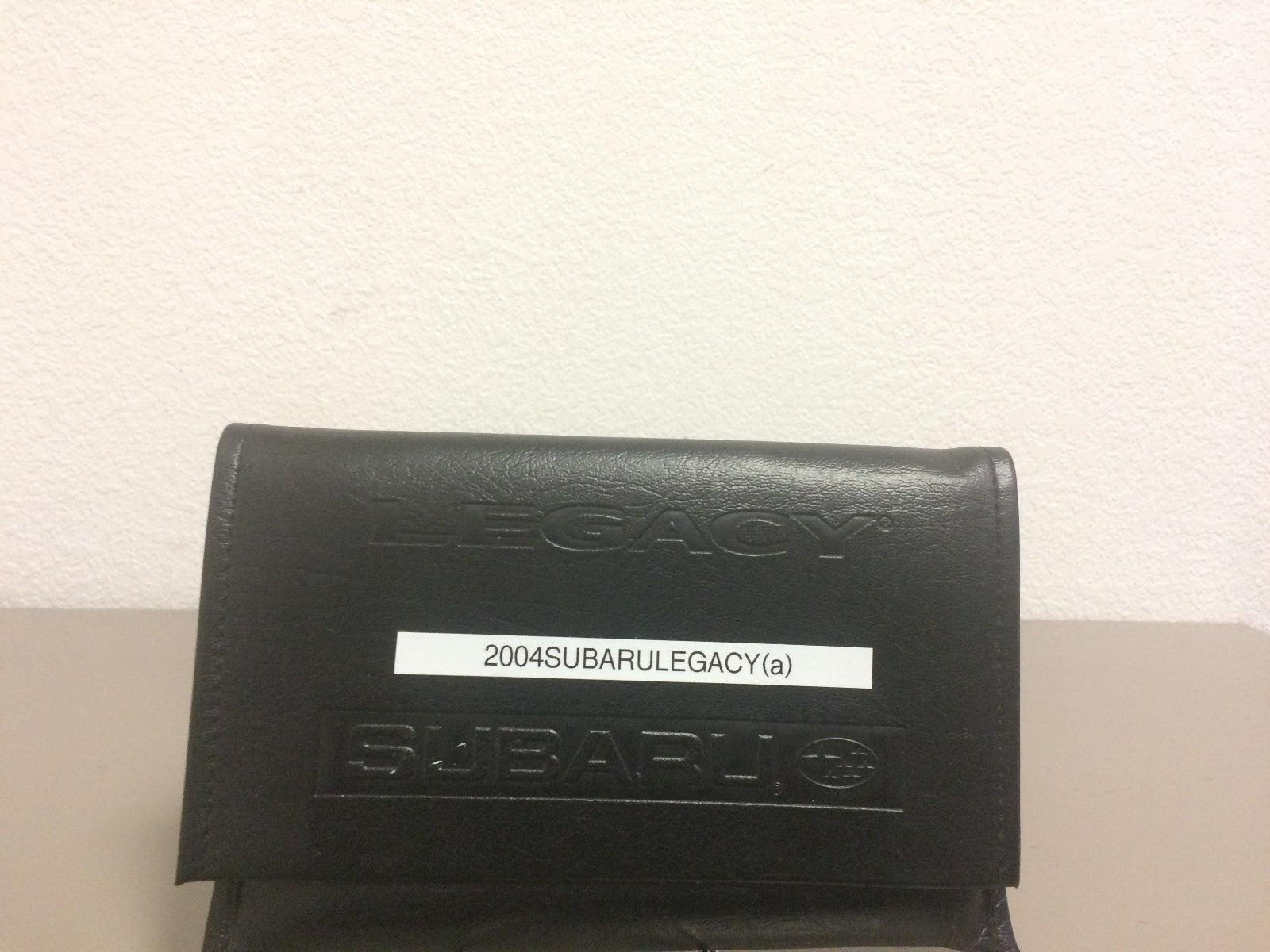 2004 Subaru Legacy / Outback Genuine OEM Owner's Manual Set w/Case-Ships Free!