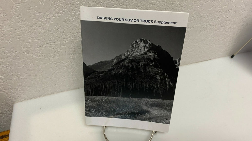 2021 Lincoln Navigator OEM Owner's Manual w/Navigation & Case