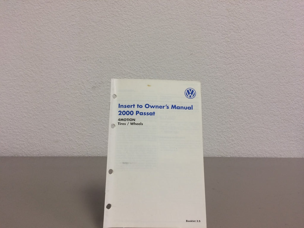 2000 Volkswagen VW Passat Genuine OEM Owner's Manual Set w/Case--Free Shipping!