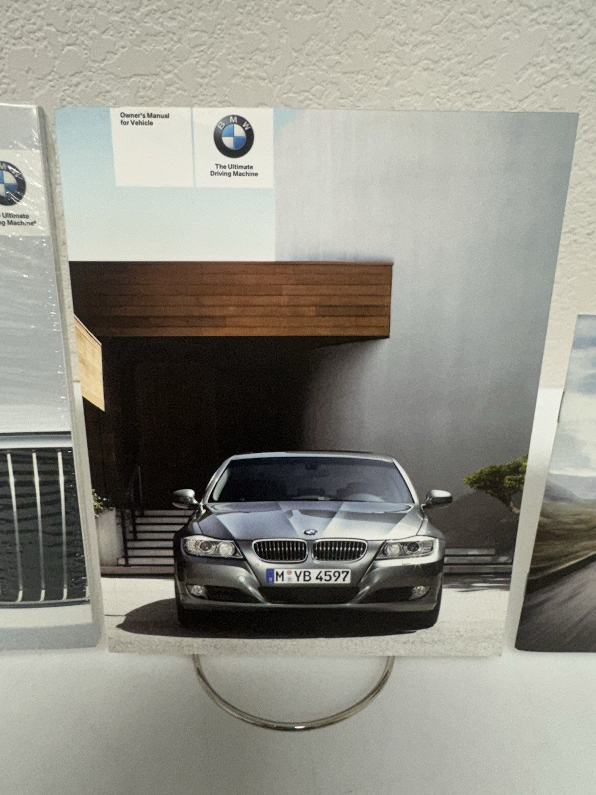 2010 / 2011 BMW 323i 328i 335i 335d M3 Sedan/Wagon xDrive OEM Owner's Manual