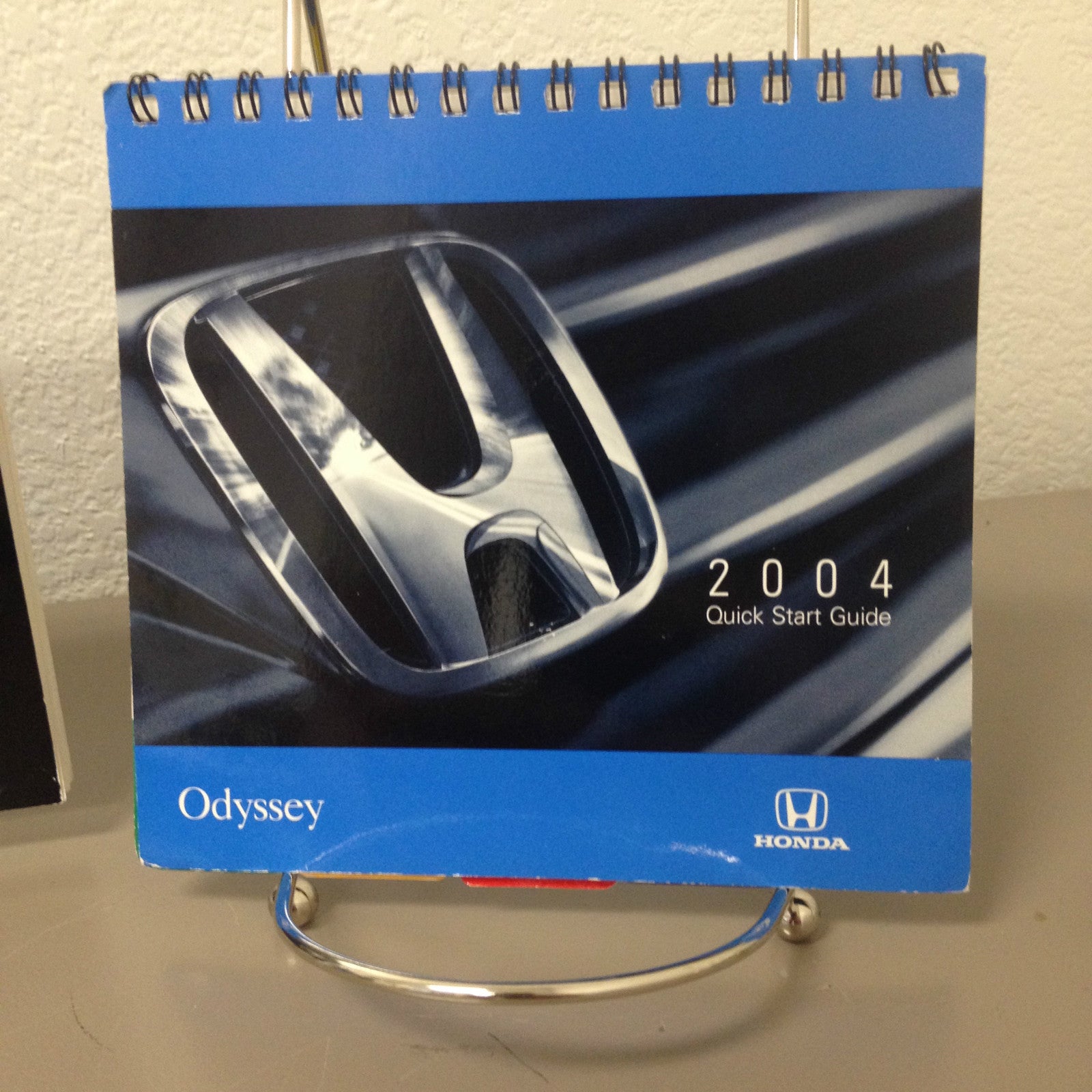 2004 Honda Odyssey Minivan Genuine OEM Owner's Manual Set--Free Shipping!!!