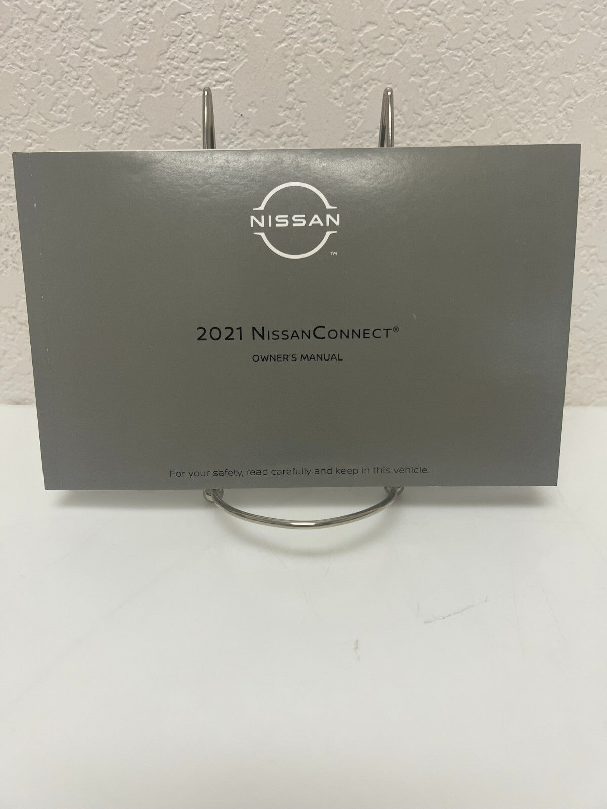 2021 Nissan Versa Genuine OEM Owner's Manual Set W/Black Case & Free Shipping!
