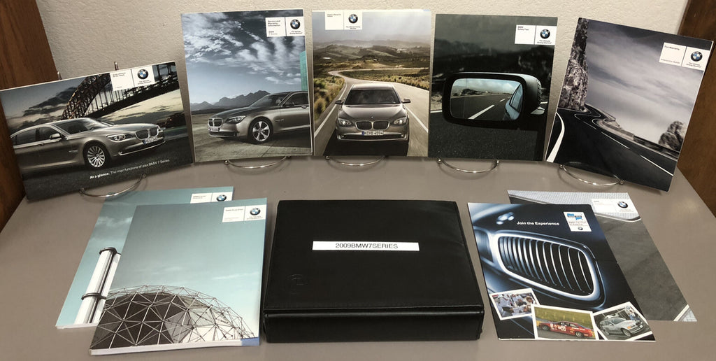 2009 BMW 7-Series 750i 750Li w/ iDrive Genuine OEM Owner's Manual Set w/BMW Case