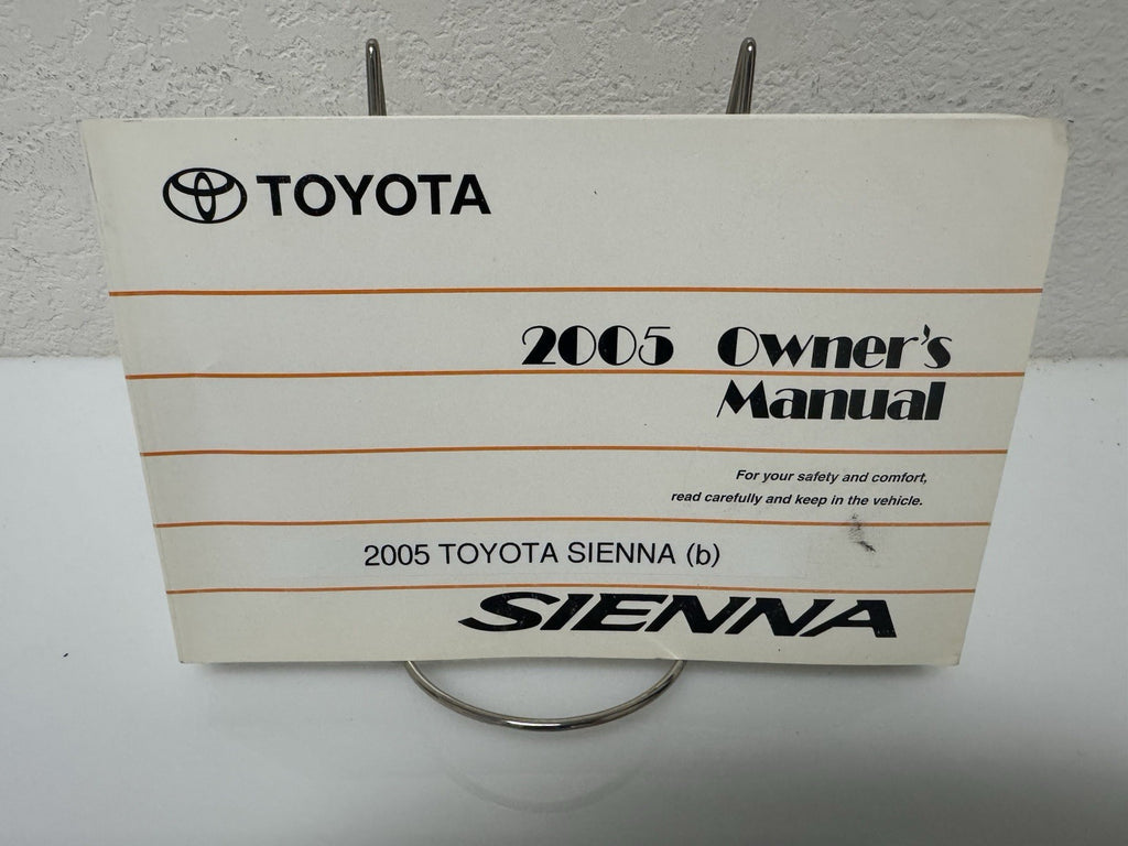 2005 Toyota Sienna Genuine OEM Owner's Manual