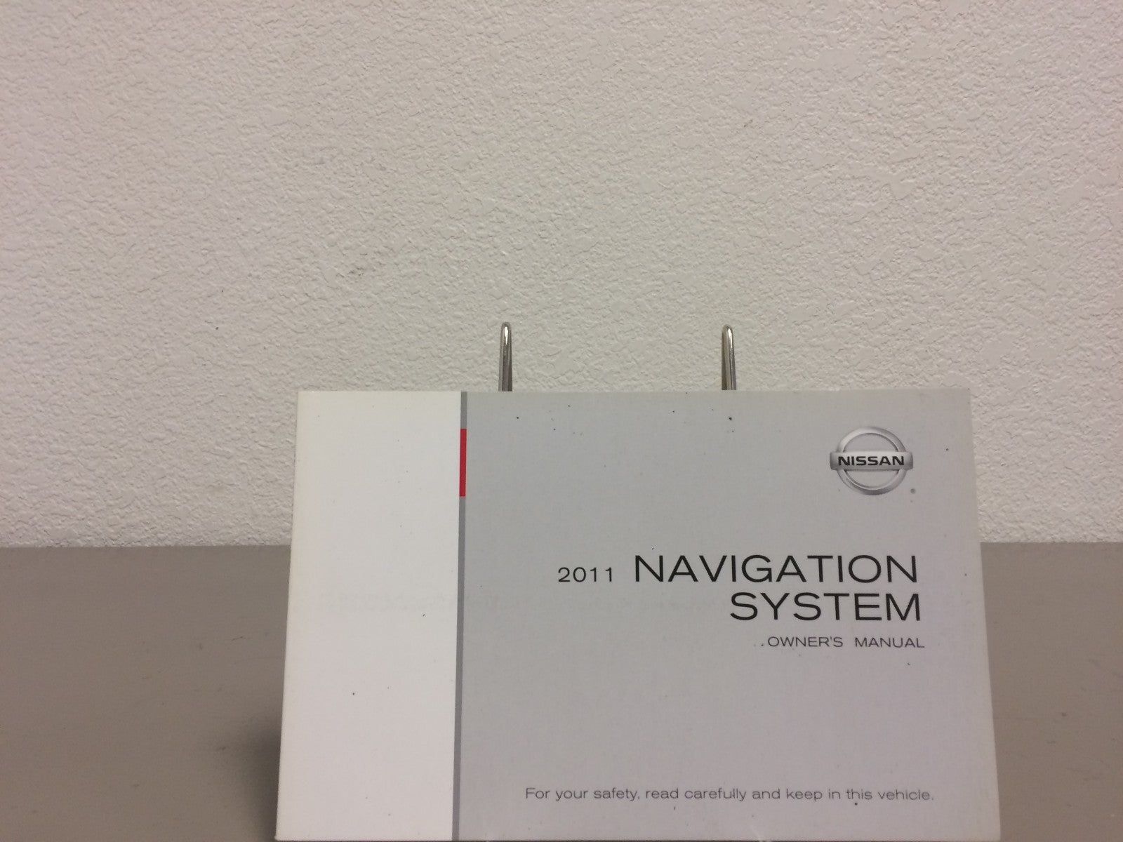 2011 Nissan Rogue Genuine OEM Owner's Manual Set with Case--Fast Free Shipping